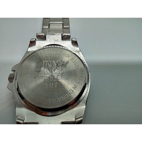 NY & C, ALL SILVER QUARTZ WRISTWATCH 15823 107 - Picture 8 of 12